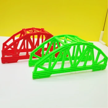 לעקוב אחר זירת משחק חמוד הגשר, מתאים פלסטיק פירס, זה יכול להיות משולב לתוך גשר ילדים משחק פאזל זירת צעצוע 2pcs p011